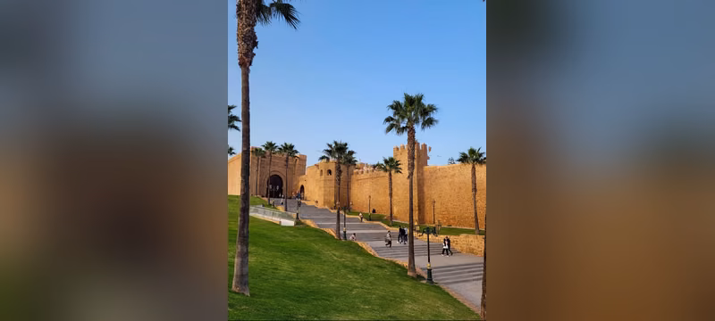 Bab Oudaia gate, ramparts and palm trees of the Kasbah of the Udayas, Rabat